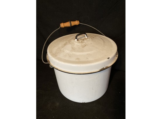 Large White Pot With Lid/chamber Pot?