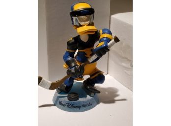Walt Disney Donald Duck Hockey Player Bobblehead