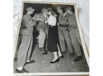 7/16/1949  Post World War II Telegram Photo - U.S. Marines Getting A Kiss From Barbara Laurence