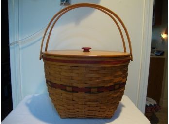 1994 Longaberger Large Sleigh Bell Hostess Basket With Protector And Lid
