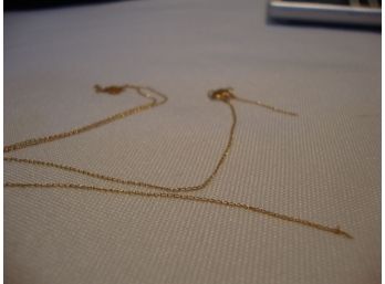 14K Plumb Gold Necklace Broken Scrap .55 Grams