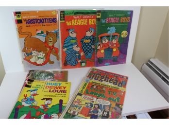 Fun Kids Lot Of 9 Comics - Disney - Archie Group (2) - 1 Tweety & Sylvester