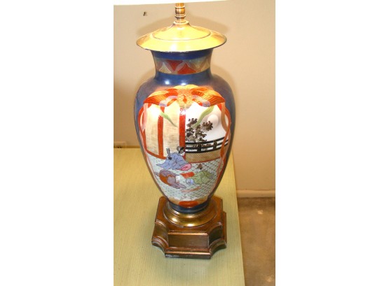 Table Lamp With Asian Motif (A)