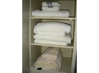 Lot: Wamsutta And Martex Towels