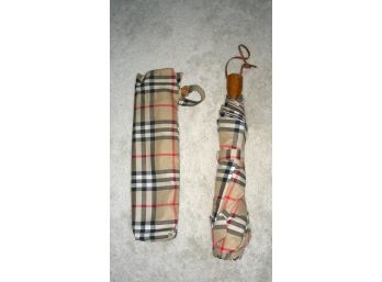 Burberry Folding Compact Umbrella With Cover In Traditional Plaid, Wrist Strap, Wood Handle