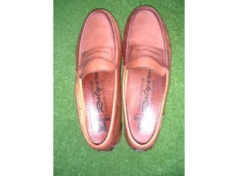 Pair Of Mephisto Men's Loafers, Size 9, No Box