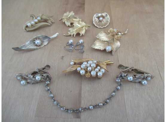 Vintage Goldtone And Silver Jewelry Lot