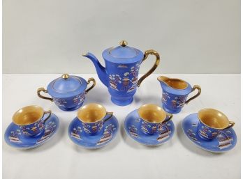 Beautiful 1920s Hinode Japan, Moriage Variant Gaudy Blue Willow Tea Set