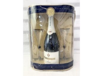 Martini And Rossi Asti Spumante Millennium Champagne And Flutes Package