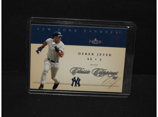 HTF 2004 Fleer Classic Clippings Derek Jeter Baseball Card
