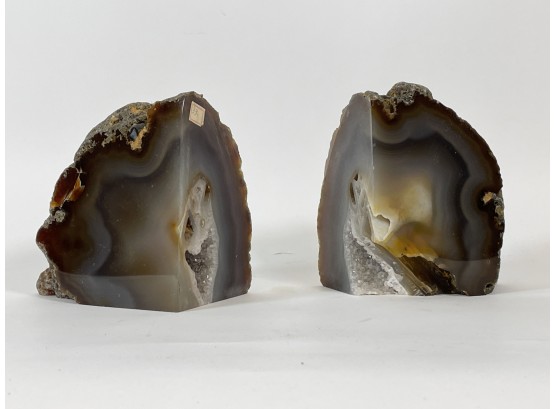 A PAIR OF 5.5' GEODE BOOKENDS