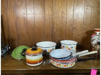 LARGE LOT OF MID CENTURY ENAMEL COOKWARE