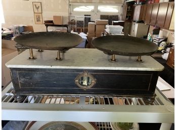 ANTIQUE MARBLE TOP SCALE