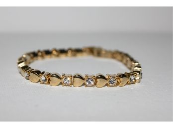 Beautiful Gold Tone Bracelet With Clear Stones