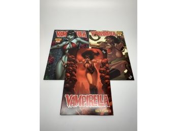 Vampirella Dynamite #1 - Lot Of 3 Comics With 3 Different Cover Varitions