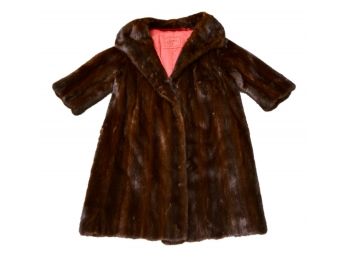 Luxurious Vintage Mink Coat With Three-quarter Sleeves