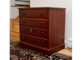 HOOKER FURNITURE Executive File Cabinet Chest With Keys