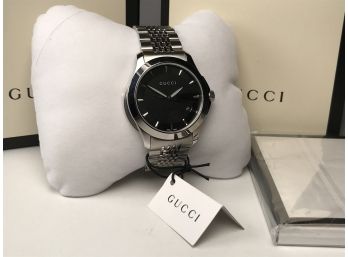 Incredible Brand New ($1,400) GUCCI Stainless Steel Watch - AUTHENTIC ! - UNISEX Comes With Boxes & Book