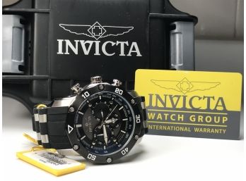 Very Cool INVICTA Chronoigraph Style PRO DIVER Watch - Black Dial With Black Striped Silicone Strap - $695 Ret