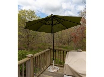 Green Outdoor Umbrella W Pierced Iron Stand