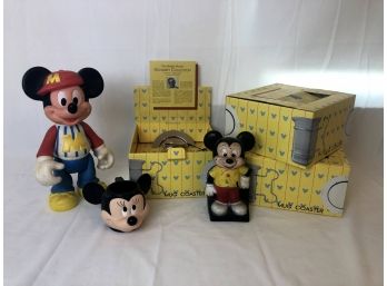 Vintage Disney Collectibles, Cups And Figures, 6 Pieces