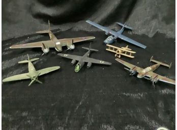 Fleet Of Vintage Airplanes (6)