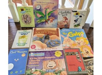 Children's Book Assortment (charlotte's Web, Peanuts & More!) $50 Retail Value!