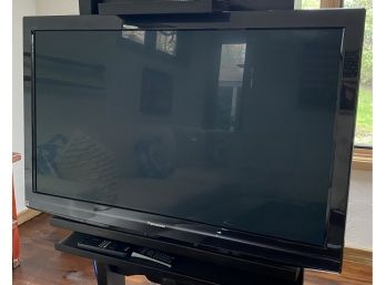 Panasonic Flat Screen TV 46'