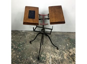Antique Oak And Cast Iron Bible / Dictionary Stand Noyes, Chicago