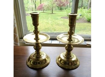 Pair Of Virginia Metalcrafters Brass Candlesticks - Colonial Williamsburg Restoration