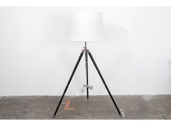 (70) Ralph Lauren Tripod Area Lamp