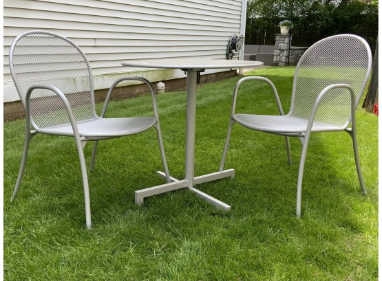 White Metal Indoor/Outdoor Cafe Table
