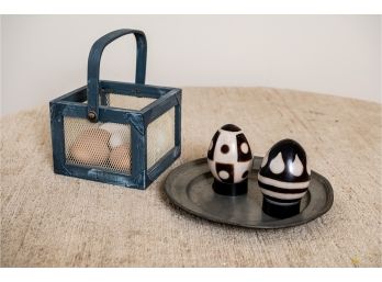 Decorative Eggs Of Varying Materials
