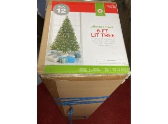 6ft Alberta Spruce Lit Christmas Tree
