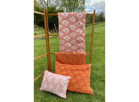 Peach And Orange Twin Size Quilted Bedding Set