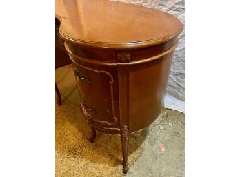 French Provincial Dressing Table With Matching Bench