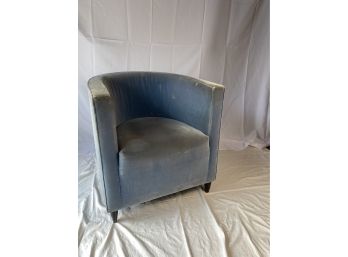 Blue Velvet Club Chair 3/3