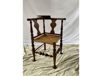 Late 18th Century Georgian Mahogany Corner Chair