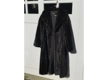 Beautiful Dark Mink Coat - Nice Deep Color - Good Sheen - Properly Stored - Petite Size