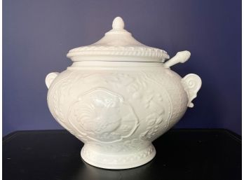 Large Rooster Pictured Soup Tureen With Lid And Ladle (Portugal)