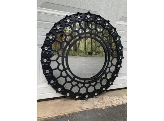 Black Metal Round Wall Mirror With Daisy & Crystal Design In A Full Circle