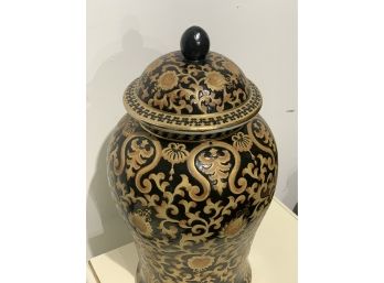 Porcelain Black & Gold Tapestry Ginger Jar With Lid By  Oriental Accent