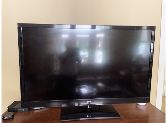 LG 55-inch Flat Panel TV