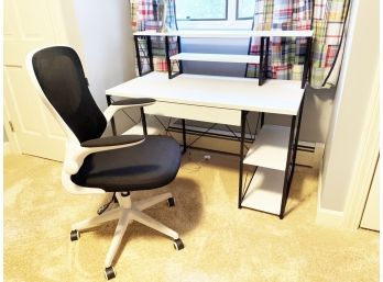 Black/White Office Desk (2 Of 2)