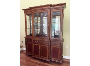 Domain Home Fashions Furniture Dining Display Hutch