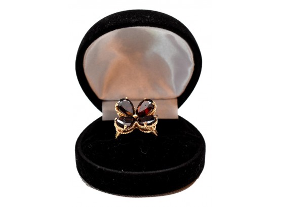 14K Yellow Gold Flower Ring With Pear Shaped Garnets (Size 5.25)