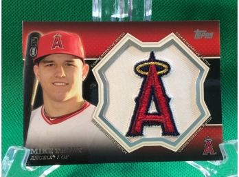 2013 Topps Mike Trout Angels Commemorative Patch Baseball Card