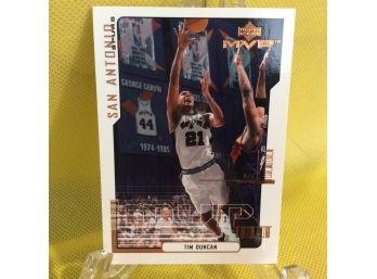2000 Upper Deck MVP Tim Duncan Card #152