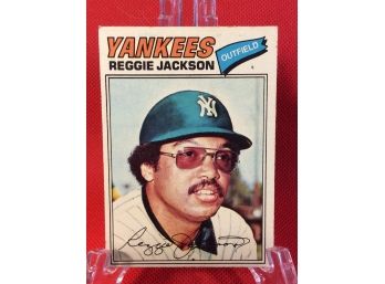 1977 Topps Reggie Jackson Baseball Card