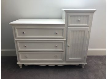 Changing Table With Drawers And Cupboard - Bassett